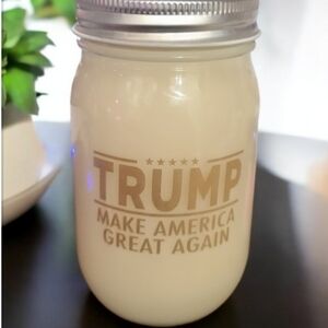 Pumpkin spice candle